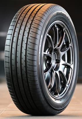 235/55R17 103W XL BLUEARTH-XT AE61