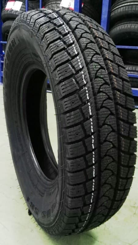 195R14C 106/104Q ICE-PLUS SR1